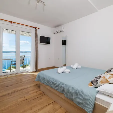 Apartment Mit Panoramablick Aufs By Interhome *